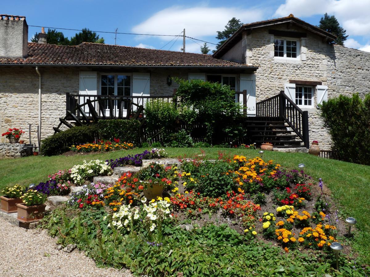 Moulin De Giroir Villa Migne-Auxances ภายนอก รูปภาพ