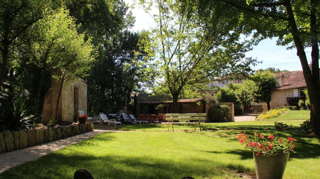 Moulin De Giroir Villa Migne-Auxances ภายนอก รูปภาพ